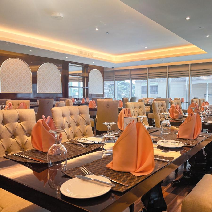 Puteri Wing - Riverside Majestic Hotel Κουτσίνγκ Εξωτερικό φωτογραφία