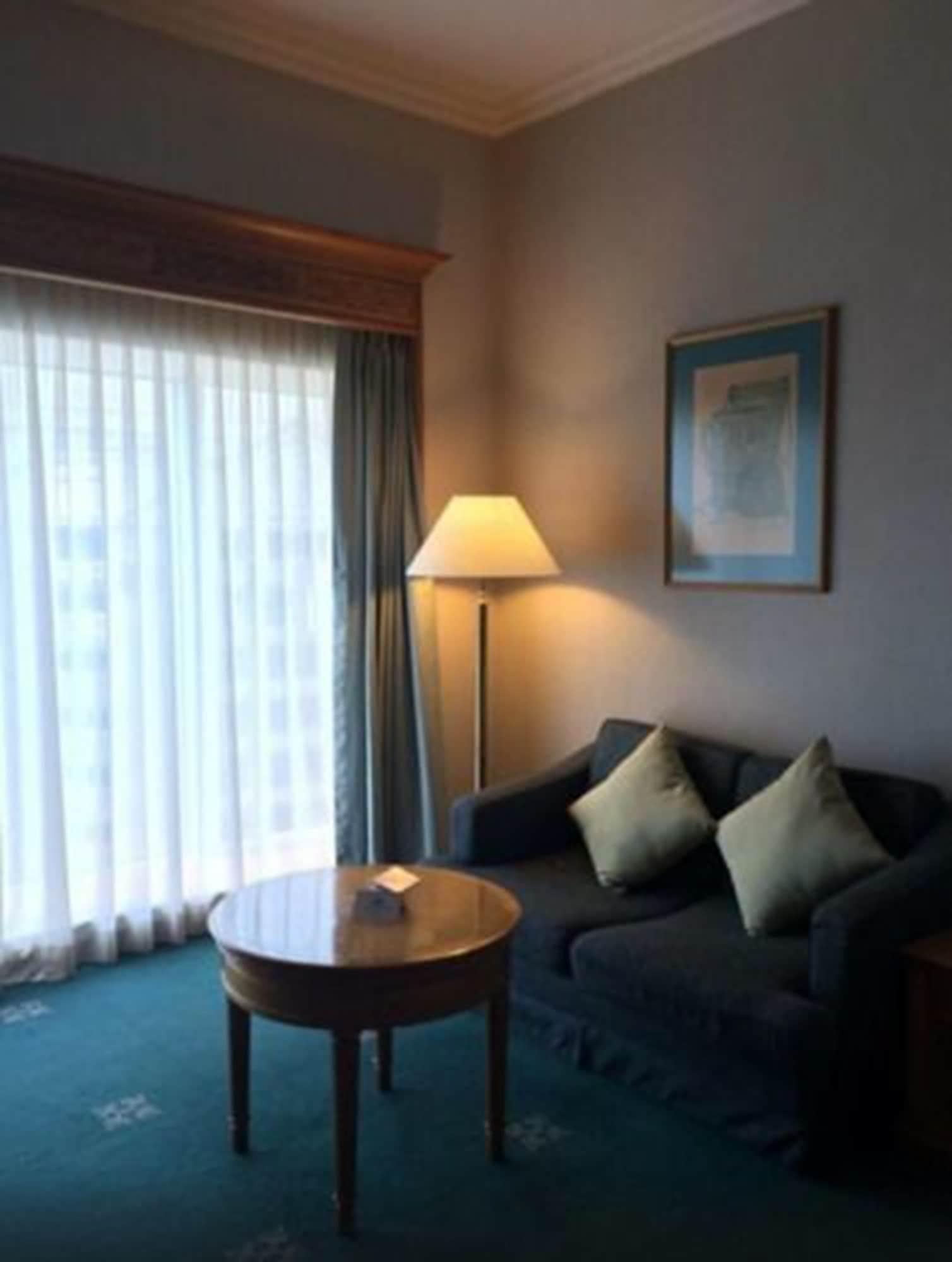 Puteri Wing - Riverside Majestic Hotel Κουτσίνγκ Εξωτερικό φωτογραφία
